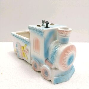 Vintage Relpo Pink And Blue Train #6716 With Music Box 4" x 3" x 8" #C027